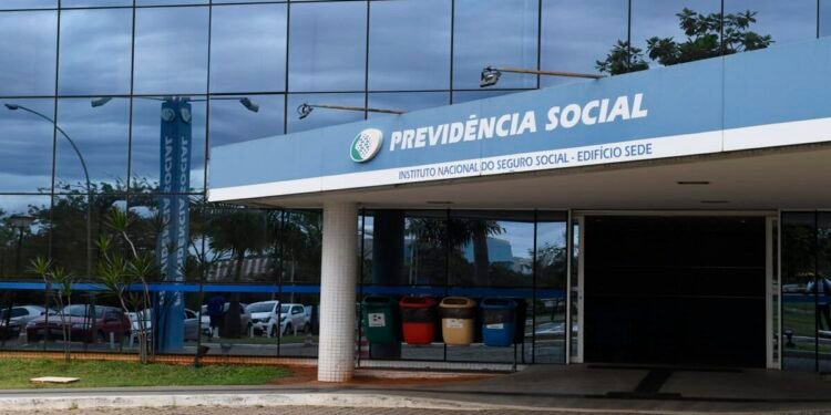 INSS Reponde Greve: Dias NÃO Trabalhados devem ser DESCONTADOS!