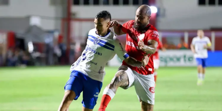 Paysandu empatou com o Vila Nova-Go fora de casa (Jorge Luís Totti/Paysandu)